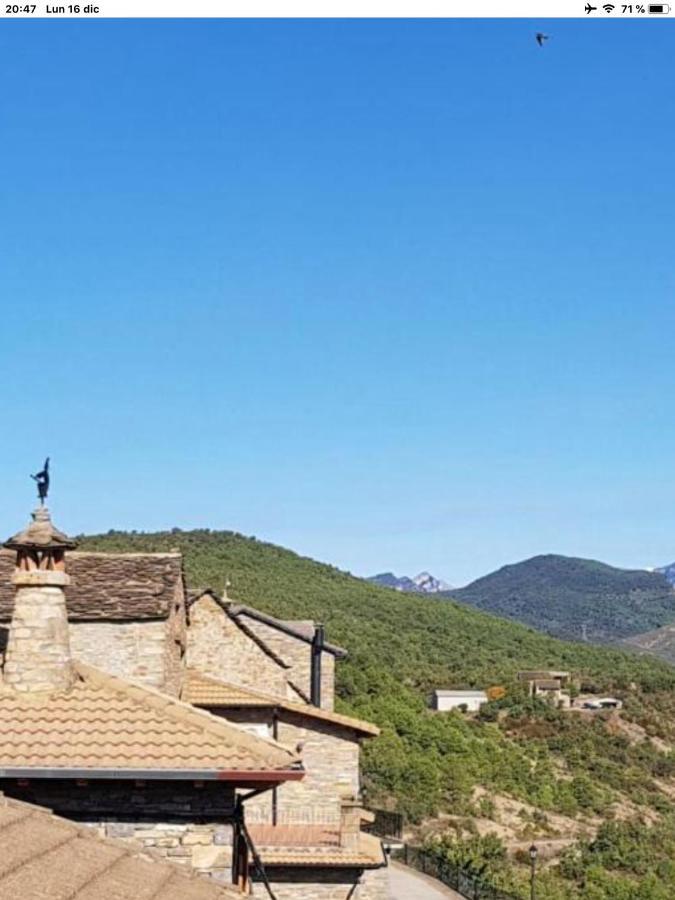 Vistas A La Montana En Un Pueblo Con Encanto. El Pueyo de Araguás Eksteriør billede
